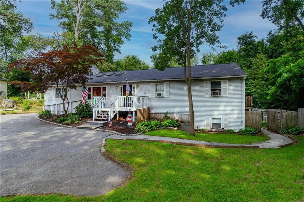 9 Jefferson St, Warwick, RI 02888 - photo 1