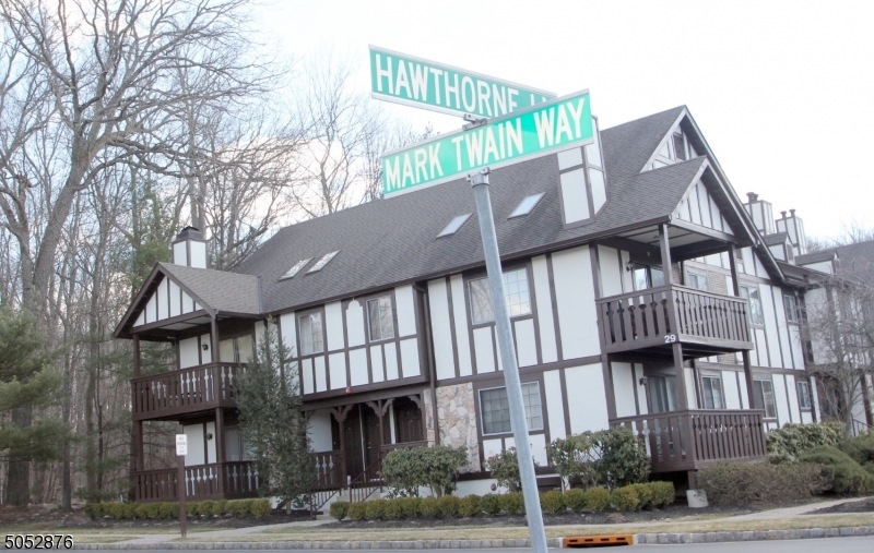 2014 Hawthorne Ln, Mahwah, NJ 07430 - photo 1