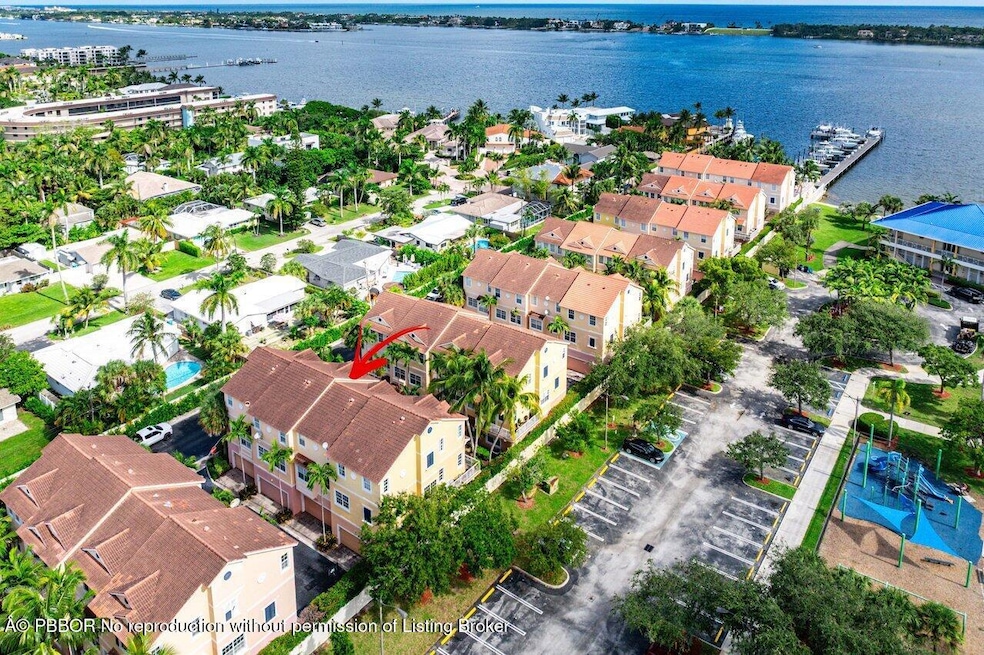 124 Harbors Way, Boynton Beach, FL 33435 - photo 1