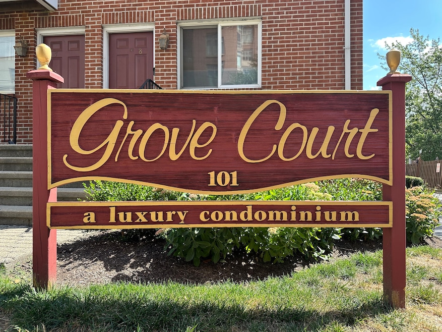 Sold $585,000 • Co-Listing Agent