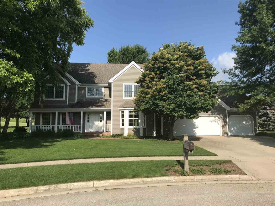 899 Katie Ln, Oregon, WI 53575 - photo 1