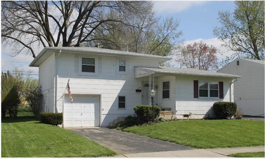 5118 Hatfield Dr, Columbus, OH 43232 - photo 1