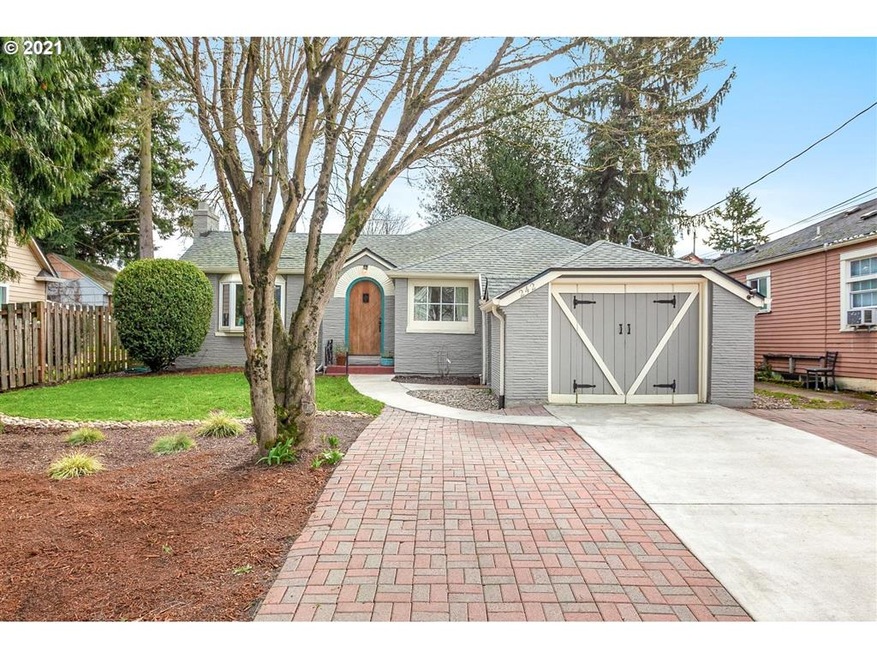 242 N Lombard St, Portland, OR 97217 - photo 1