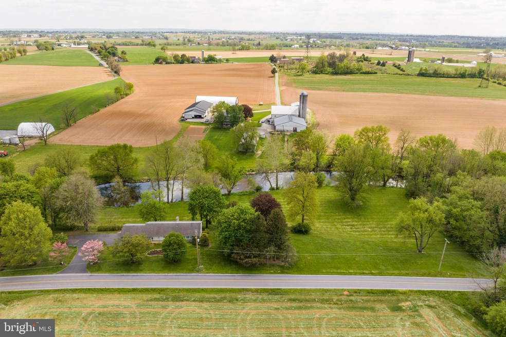 262 Turtle Hill Rd, Ephrata, PA 17522 - photo 1