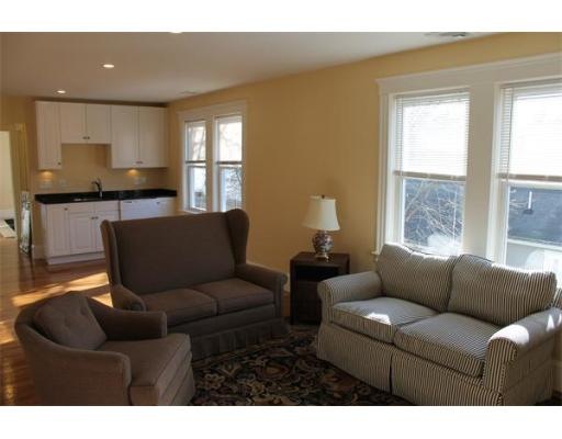 40 Grossman St, Quincy, MA 02169 - photo 1