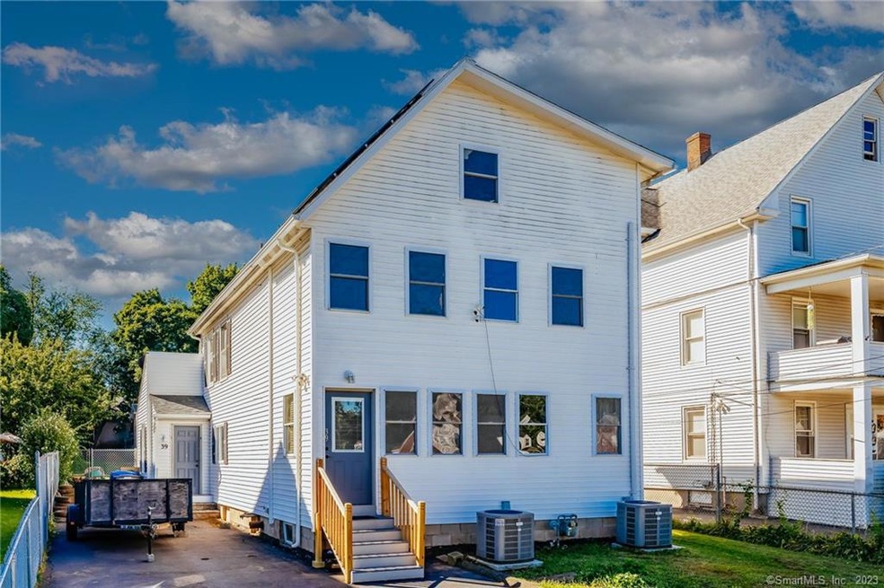 39 Thorniley St, New Britain, CT 06051 - photo 1