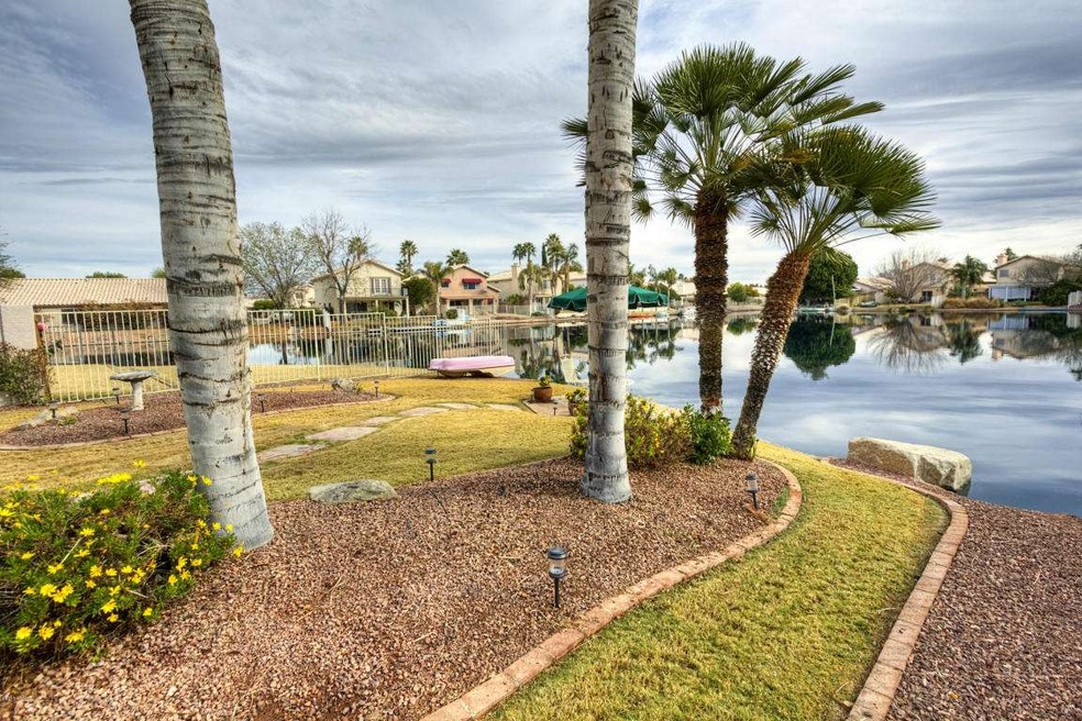 1270 E Chicago Cir, Chandler, AZ 85225 - photo 1