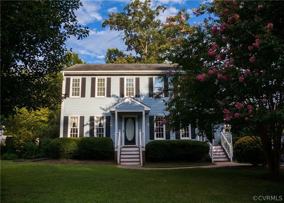 Welcome home to 13925 Seattle Slew Lane.