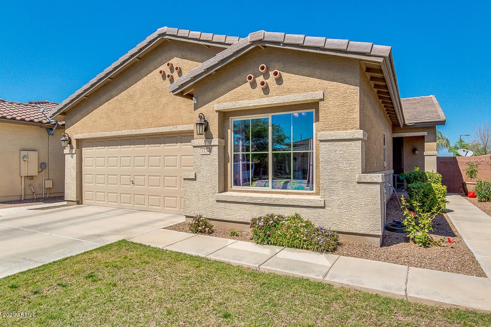 1374 W Birch Rd, San Tan Valley, AZ 85140 - photo 1