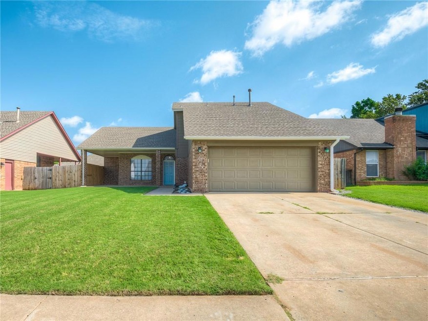 1421 NE 25th St, Moore, OK 73160 - photo 1