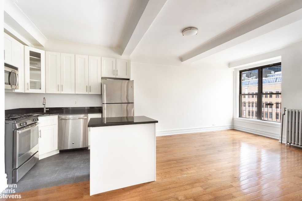 440 W 34th St unit 16EF, New York, NY 10001 - photo 1