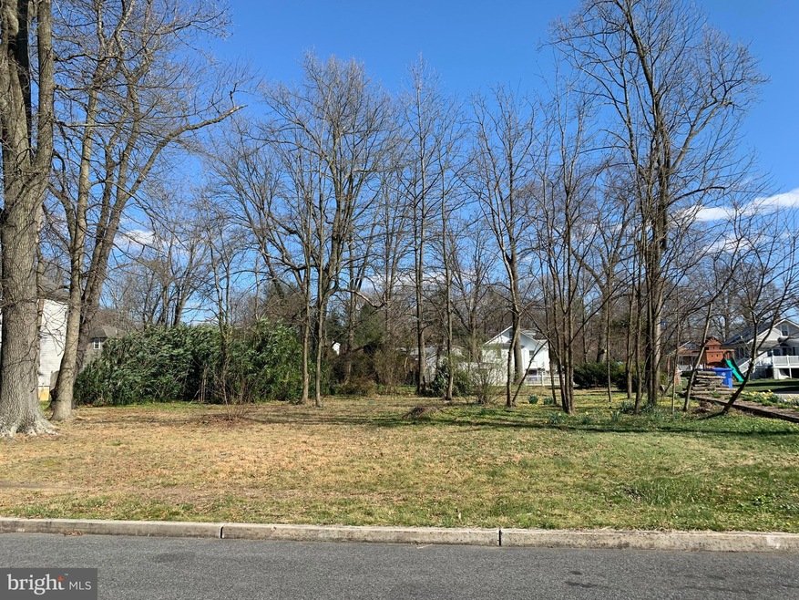 212 E Wilson Ave, Moorestown, NJ 08057 - photo 1