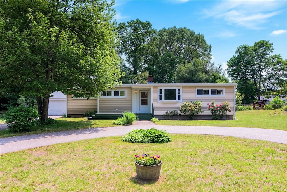 7 Stuart with detached 1 car garage and circular d