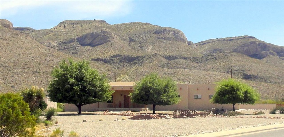 1454 S Scenic, Alamogordo, NM 88310 - photo 1