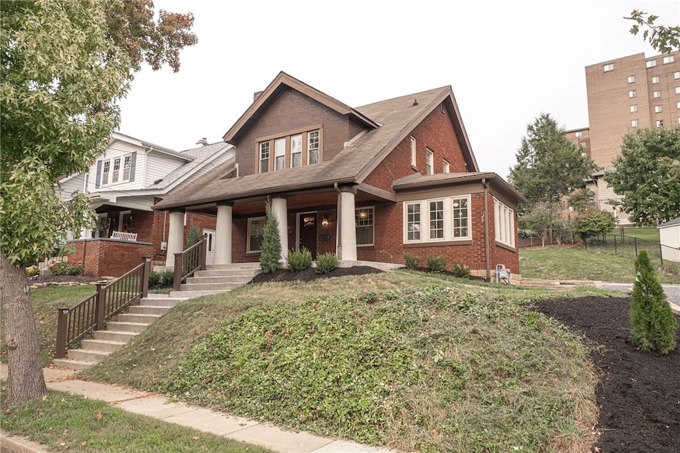 Under Contract $439,900