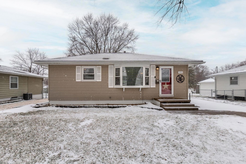 1286 Scott Ave, Waterloo, IA 50701 - photo 1