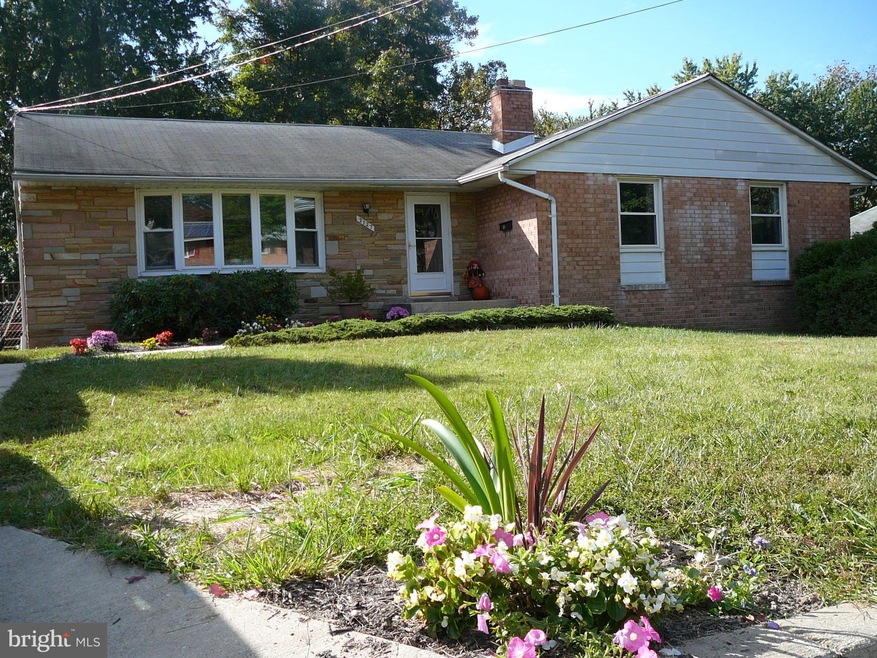 3127 Christine Dr, Beltsville, MD 20705 - photo 1