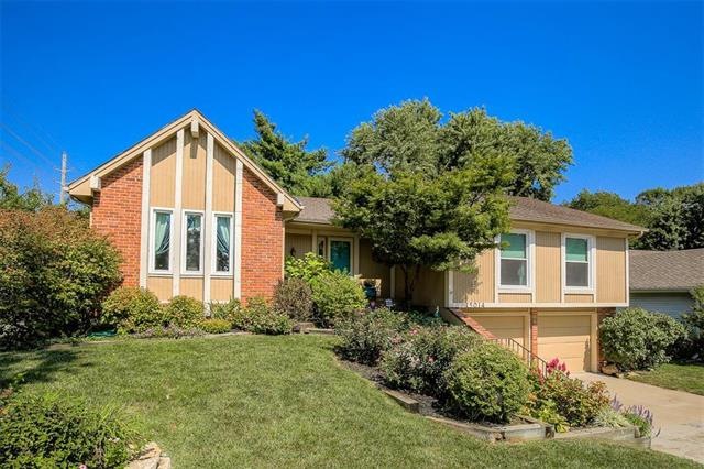 Completely Updated Home w/ Lots of Personality!!