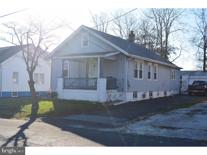 319 Fenimore St, Vineland, NJ 08360 - photo 1