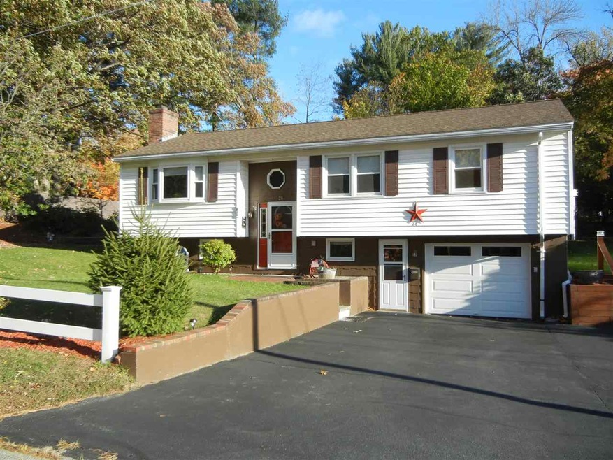 26 Wellman Ave, Nashua, NH 03064 - photo 1