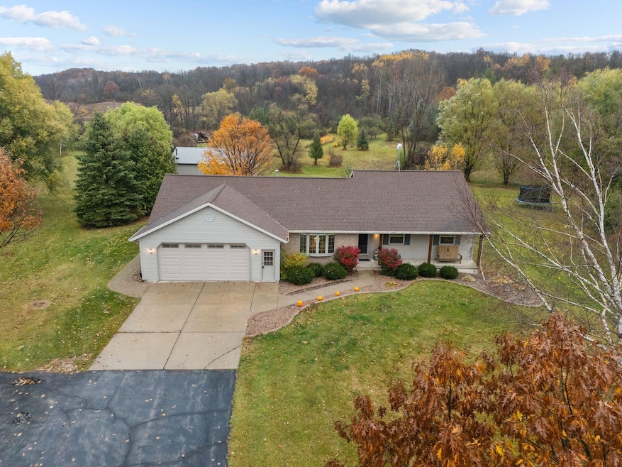 Welcome to 2361 Meadow Ledge Court!