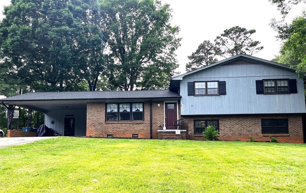 Sold $280,000 • Co-Listing Agent