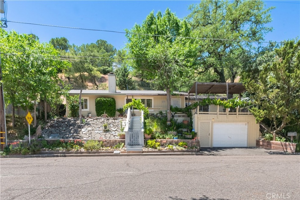 Under Contract $649,001