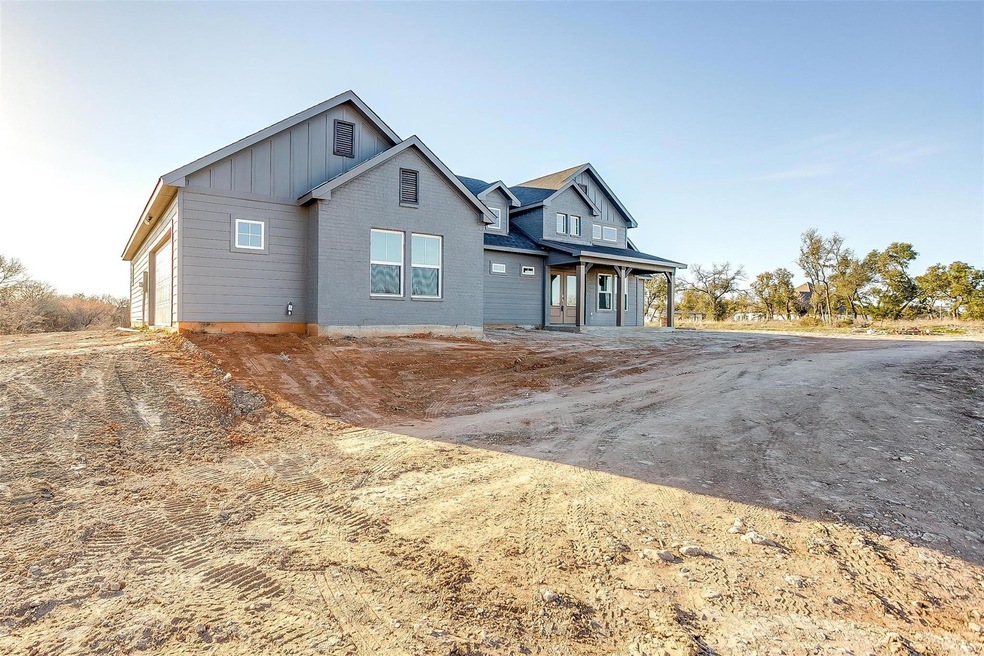 424 Hemet Way, Weatherford, TX 76087 - photo 1