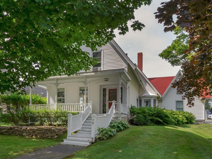 10 Union Street Searsport Maine