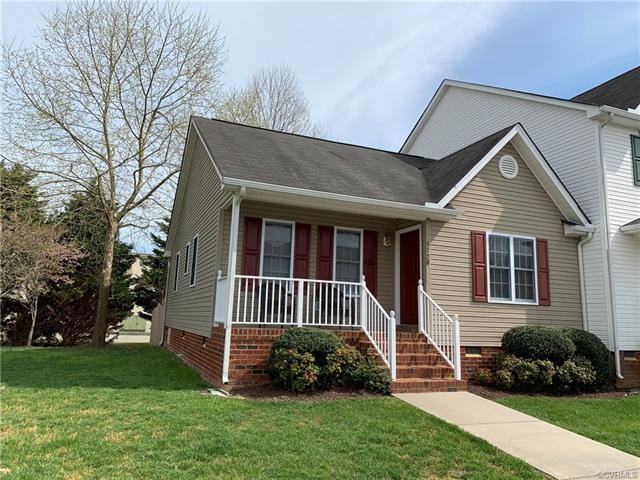 1128 Settlers Landing Dr, Tappahannock, VA 22560 - photo 1