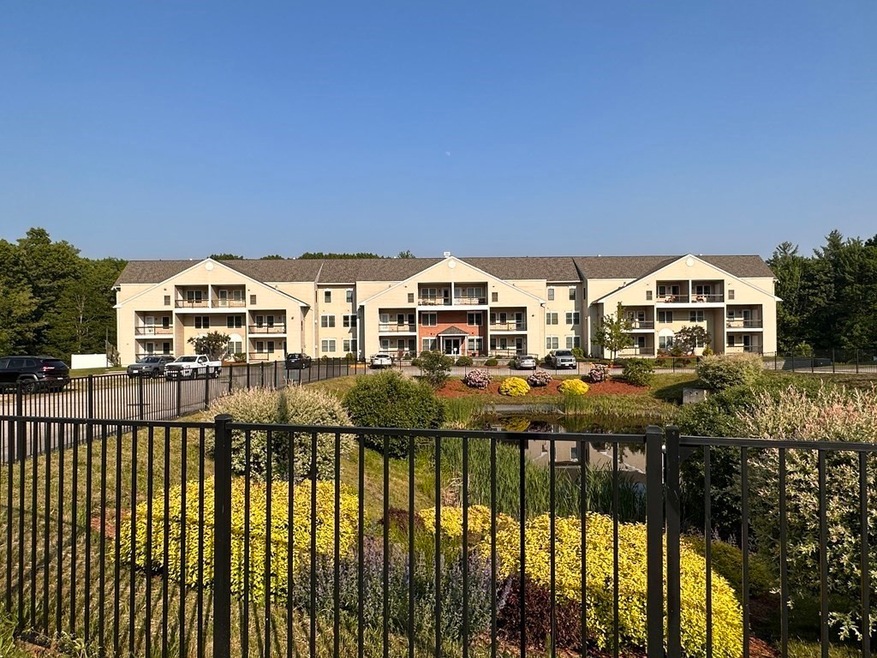 216 Reservoir St unit 311, Holden, MA 01520 - photo 1