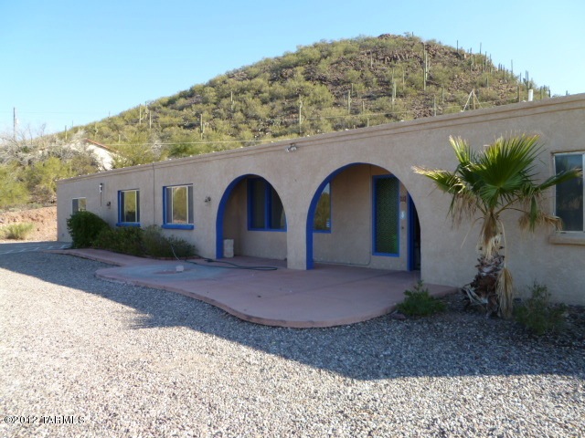 alternate front view