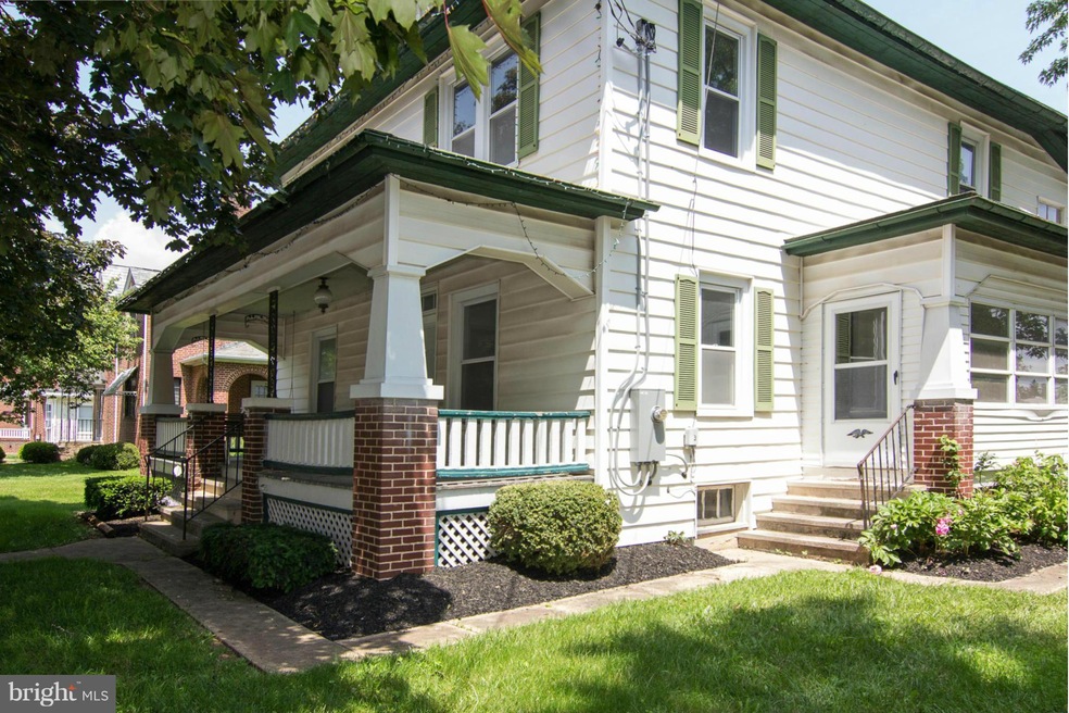 329 E Baltimore St, Taneytown, MD 21787 - photo 1