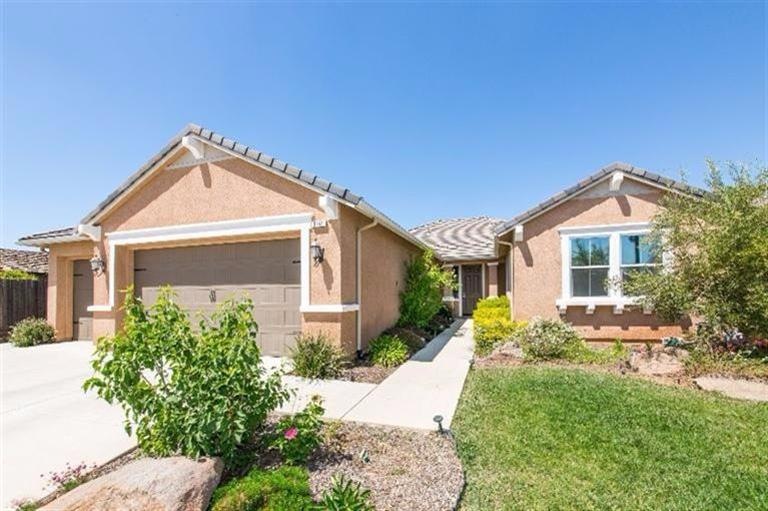 3181 Buckingham Ave, Clovis, CA 93619 - photo 1