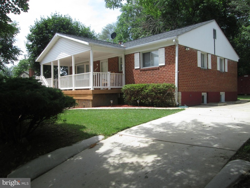 13202 Justice Rd, Rockville, MD 20853 - photo 1