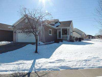 1042 Rolling Oaks Drive