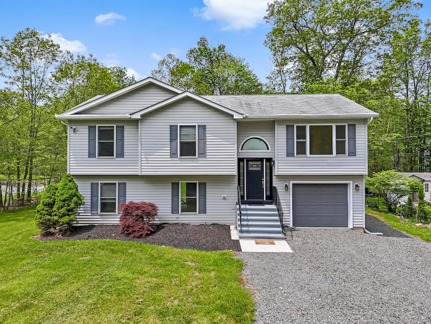 2105 Cottonwood Ln, Tobyhanna, PA 18466 - photo 1