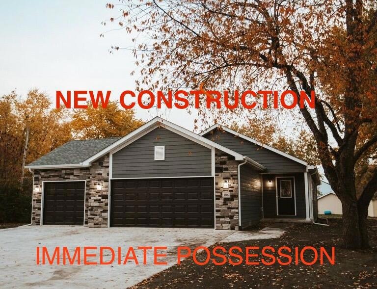 106 E Trett St, Wheatfield, IN 46392 - photo 1