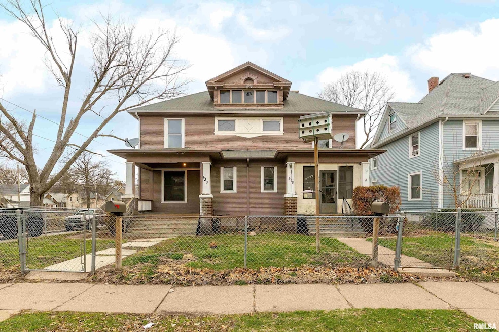428 W 17th St, Davenport, IA 52803 - photo 1