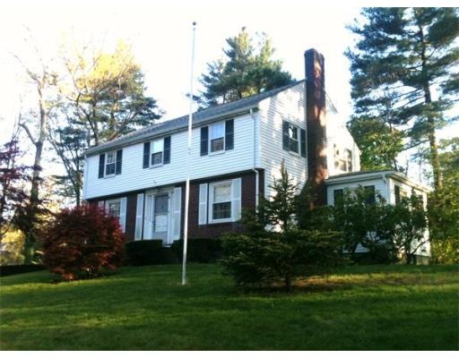 4 Lewis Park Dr N unit 1, East Walpole, MA 02032 - photo 1