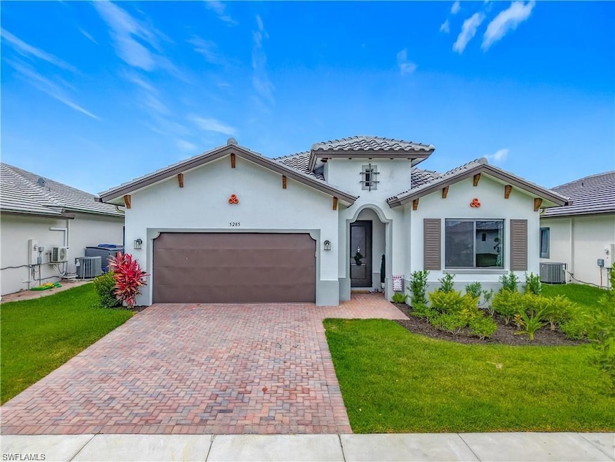 For Rent $2,500/month