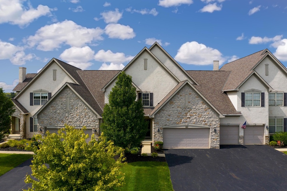 6682 Knoll View Court