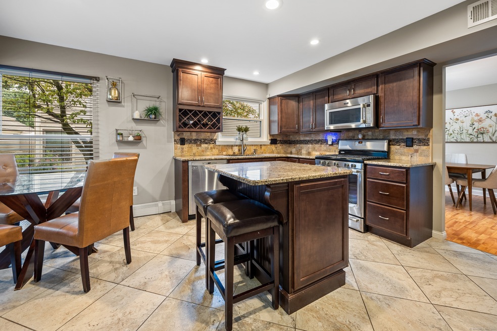 9 Stevens Place unit 9, Rocky Hill, CT 06067 - photo 1