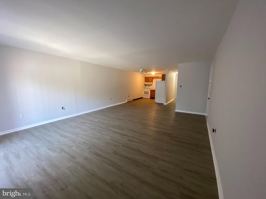 92 Governor Printz Blvd unit 4, Claymont, DE 19703 - photo 1