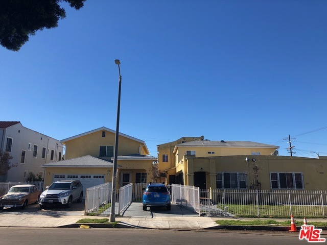 4562 St Charles Place, Los Angeles, CA 90019 - photo 1