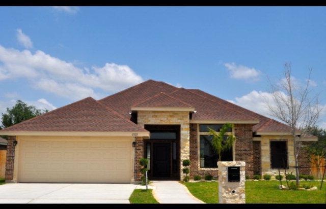 2722 Maria Luiza Dr unit 2, Edinburg, TX 78539 - photo 1