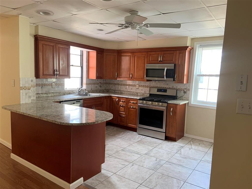 615 22nd St unit 2, Union City, NJ 07087 - photo 1