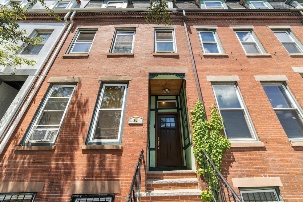 41 Blue Hill Ave, Roxbury, MA 02119 - photo 1