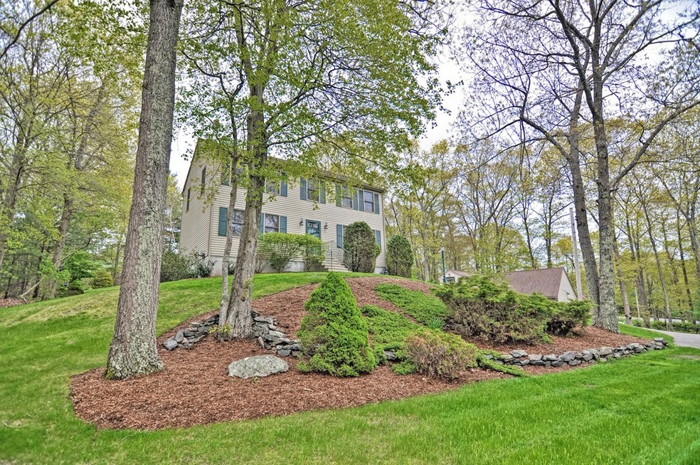 5 Harnden Rd, Foxboro, MA 02035 - photo 1