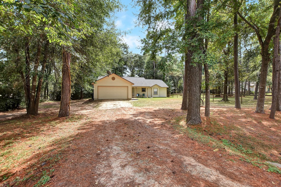 194 Ridgewood Dr, Magnolia, TX 77355 - photo 1